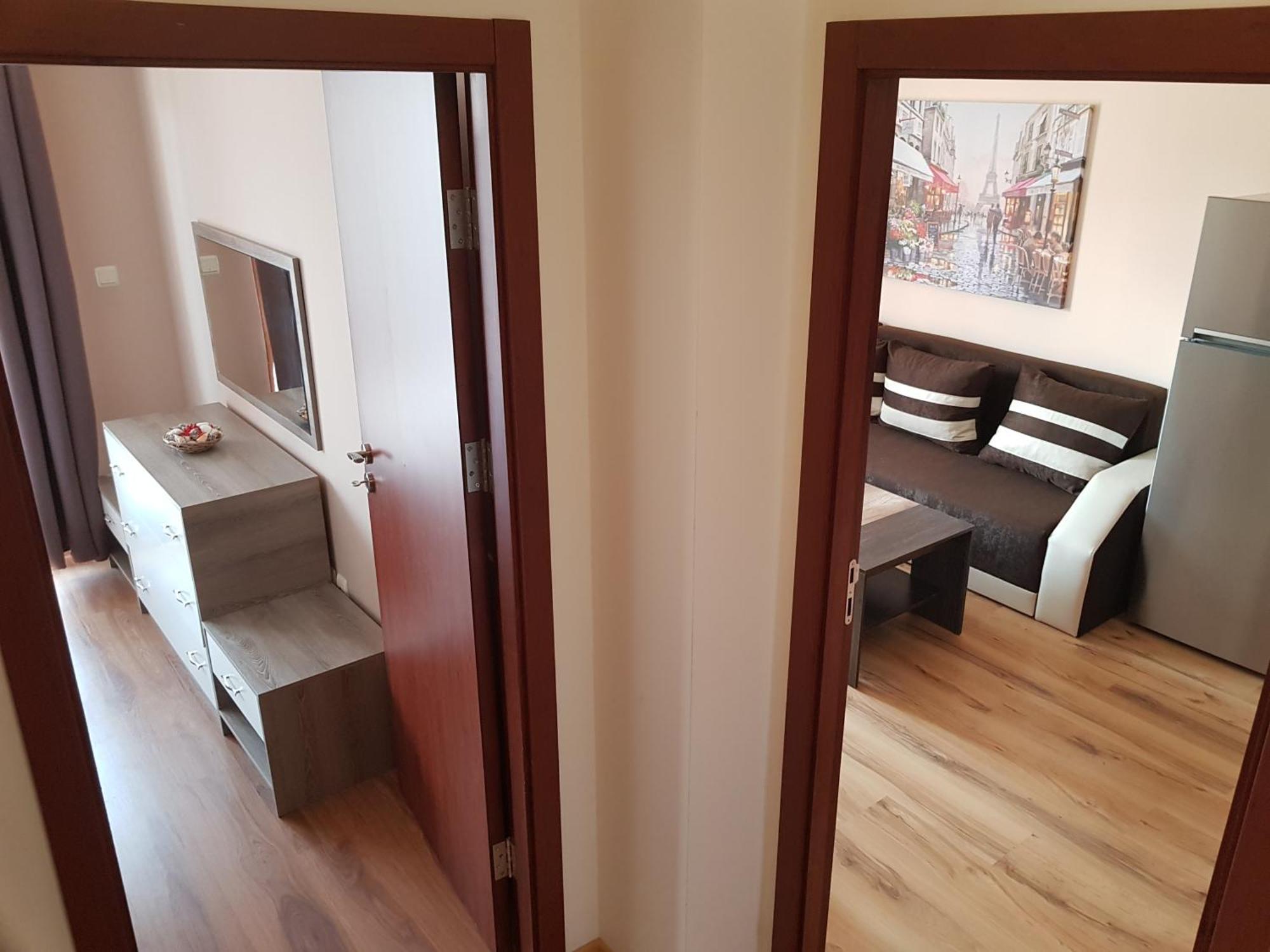 Victorio Lux Apartments Свети Влас Екстериор снимка
